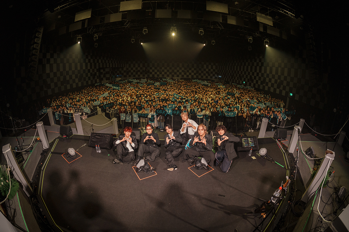 【車勢星聞】胡凱兒樂團《初來．橋》演唱會打造「黑夜到光亮」情緒三部曲。（圖：Who Cares胡凱兒提供） 