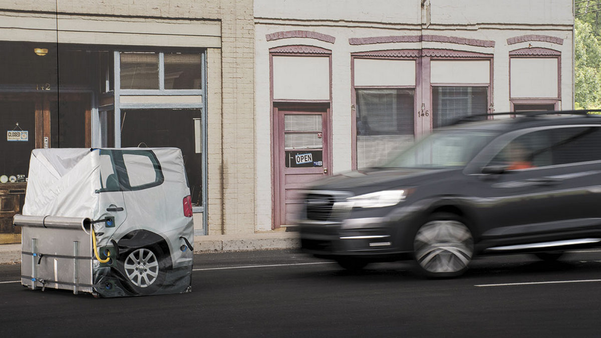 美國有參議員認為安全配備至增加車價主因，減少配備相對就能降低成本。