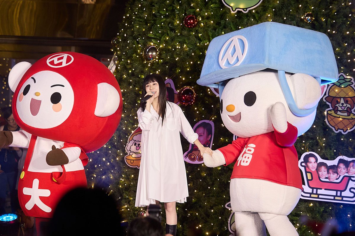 【車勢星聞】白安、鼓鼓呂思緯、蕭秉治攜手大全聯、佩樺基金會為弱勢兒少點亮希望。（圖：相信音樂提供） 