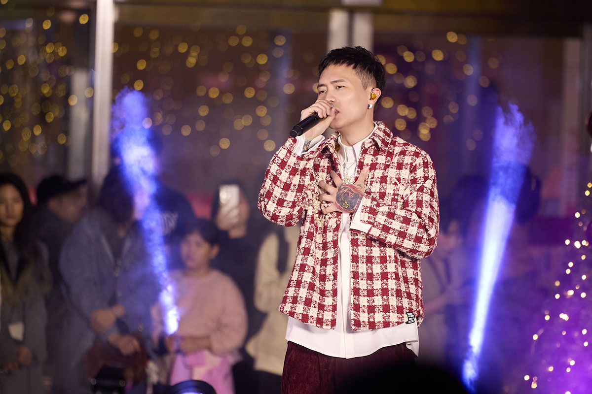 【車勢星聞】白安、鼓鼓呂思緯、蕭秉治攜手大全聯、佩樺基金會為弱勢兒少點亮希望。（圖：相信音樂提供） 