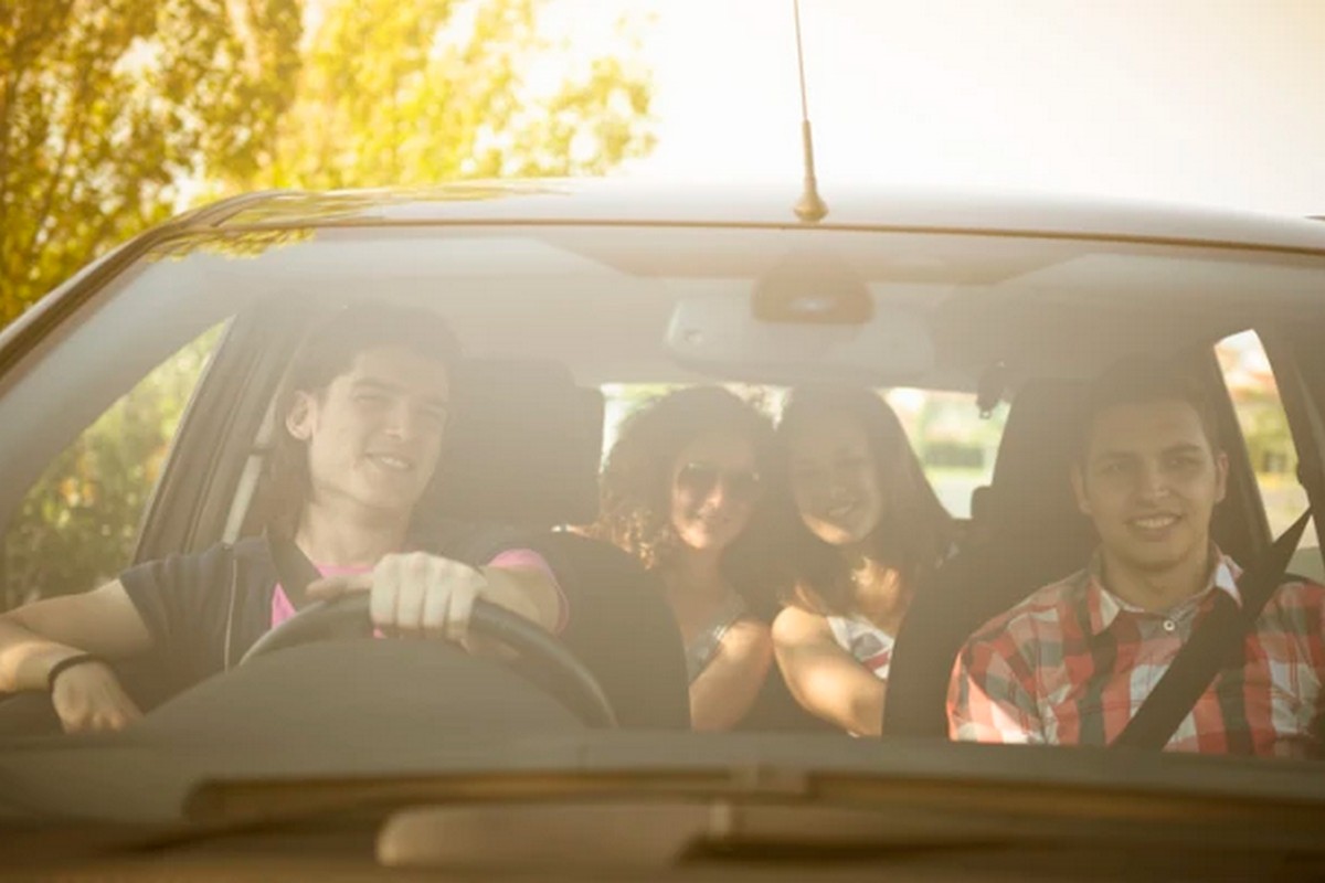 英國調查統計男性駕駛平均超速罰款為804英鎊，女性駕駛則才324英鎊。