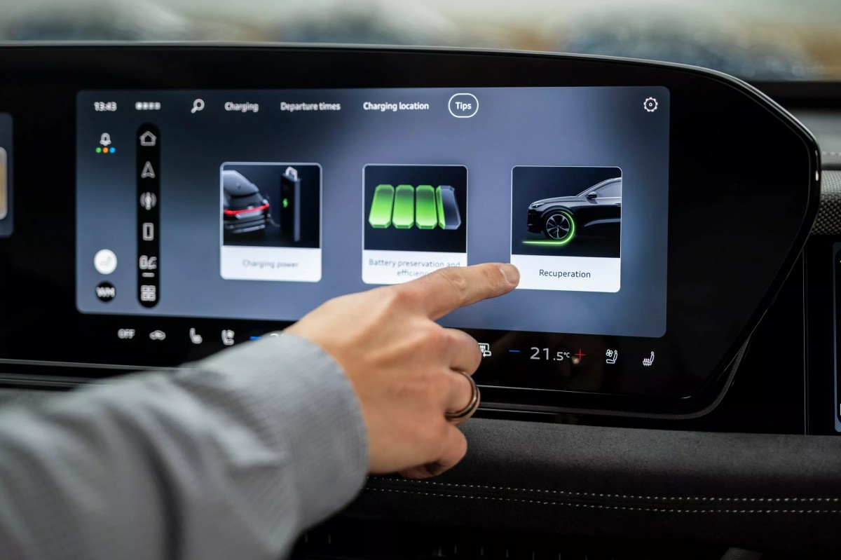 所有基於PPE平臺打造的電動車，動能回收系統也獲得了進一步優化，駕駛人將能夠實現真正的「單踏板」操作。