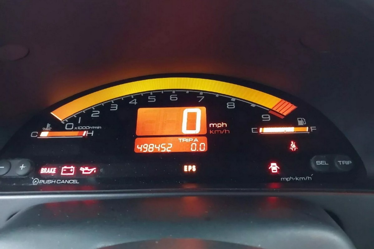 這輛欲出售的S2000里程已高達80萬公里。