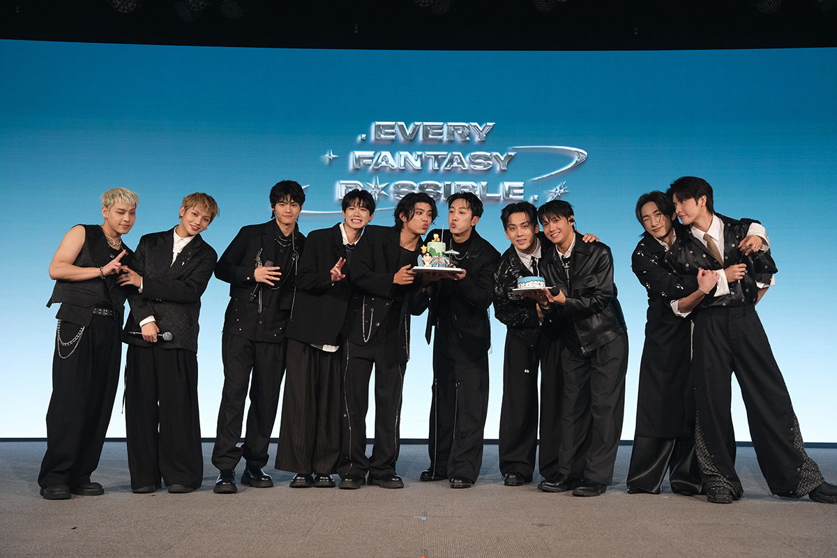 【車勢星聞】《Every Fantasy Possible》十位帥氣BL男演員合體表演電翻全場。（圖：三立提供） 