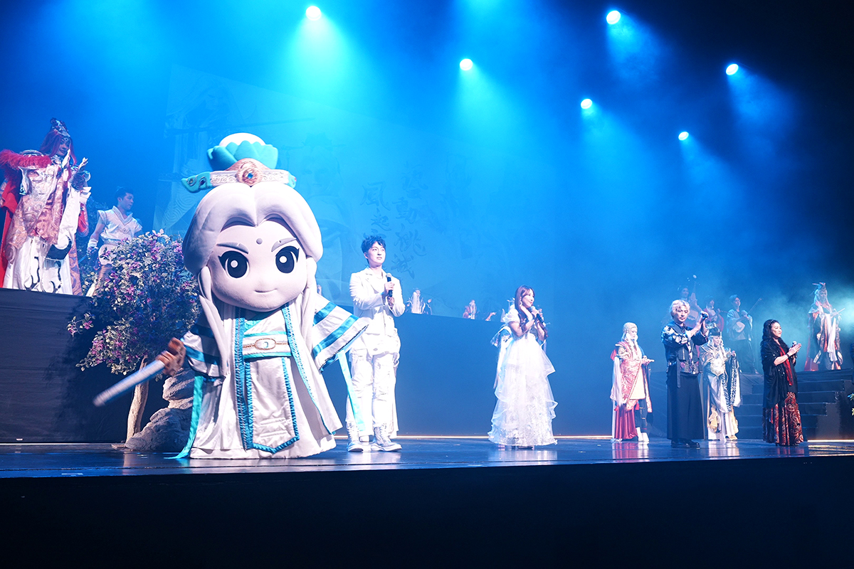 【車勢星聞】《藝動桃城 風起霹靂》融合霹靂布袋戲以音樂劇模式盛大出演。（圖：霹靂國際多媒體提供） 