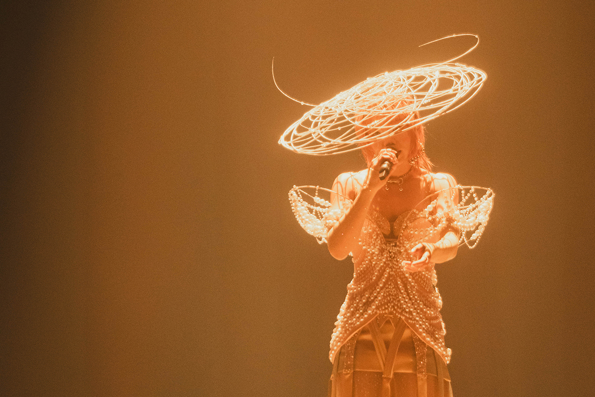 【車勢星聞】洪佩瑜北流「開」演唱會。（圖：KKLIVE x何樂音樂提供） 