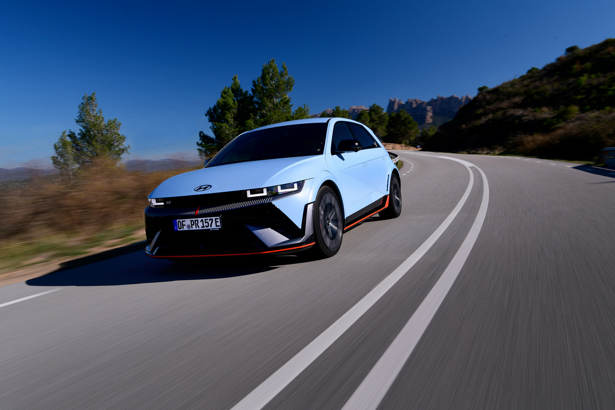 先前Hyundai N部門表示沒有局限於電動車，對於任何動力系統都保持開放態度。