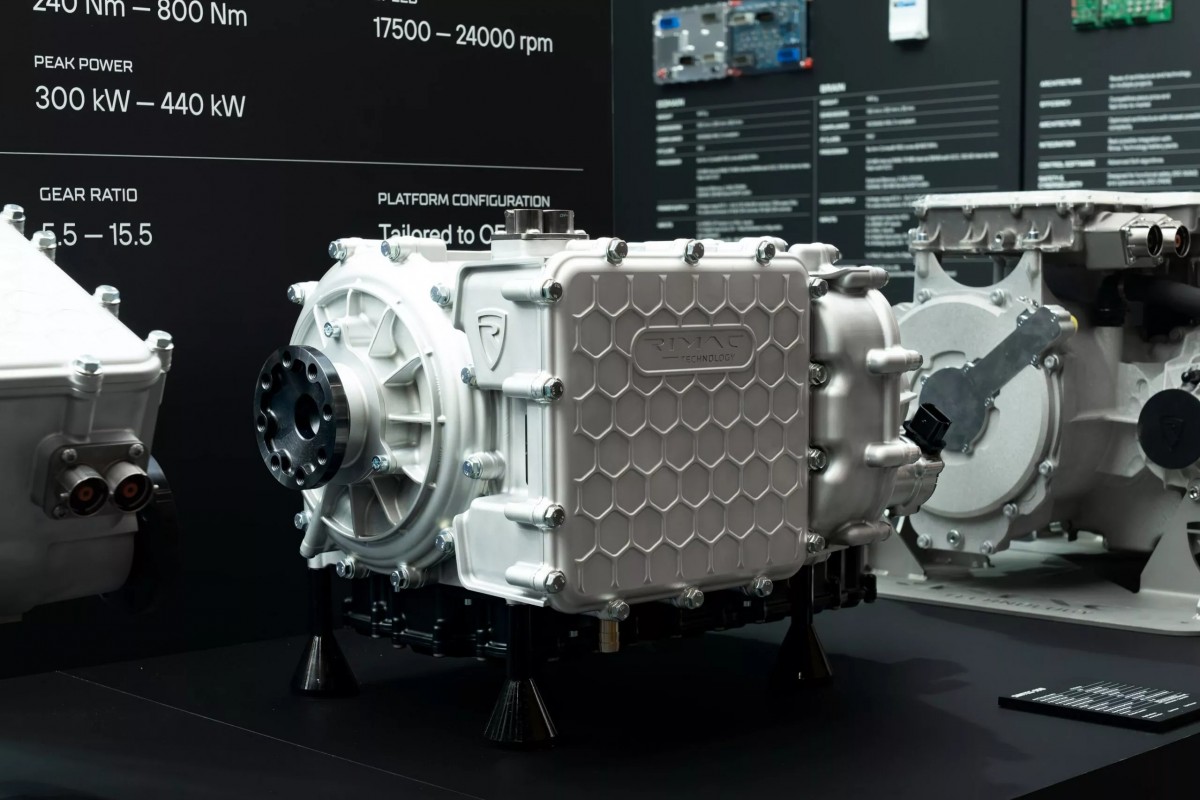 這款原型電池組的容量為100 kWh，重量比同等傳統電池輕了30公斤，並且能提供比傳統電池高出20%到30%的能量密度。