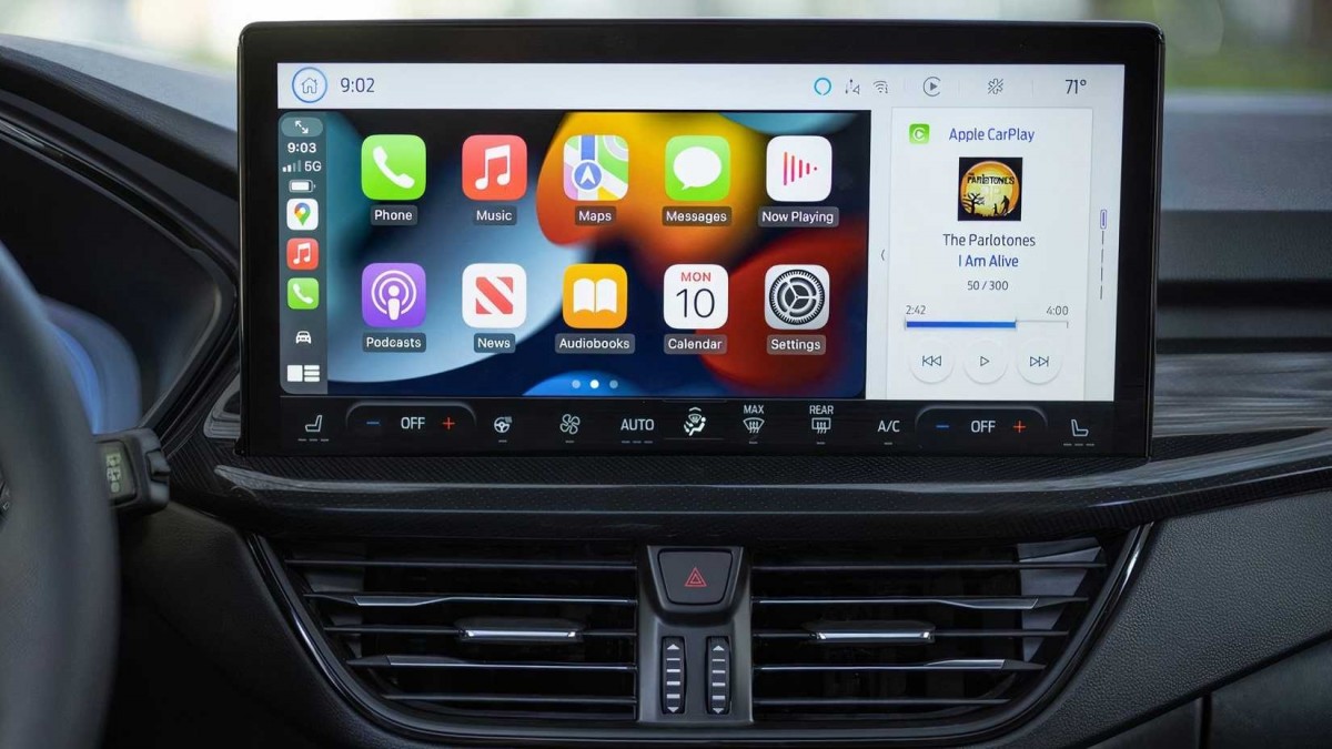 現今車輛螢幕越來越多也越來越大，如果一個螢幕可以當兩個用，將能更有效地運用車內空間。