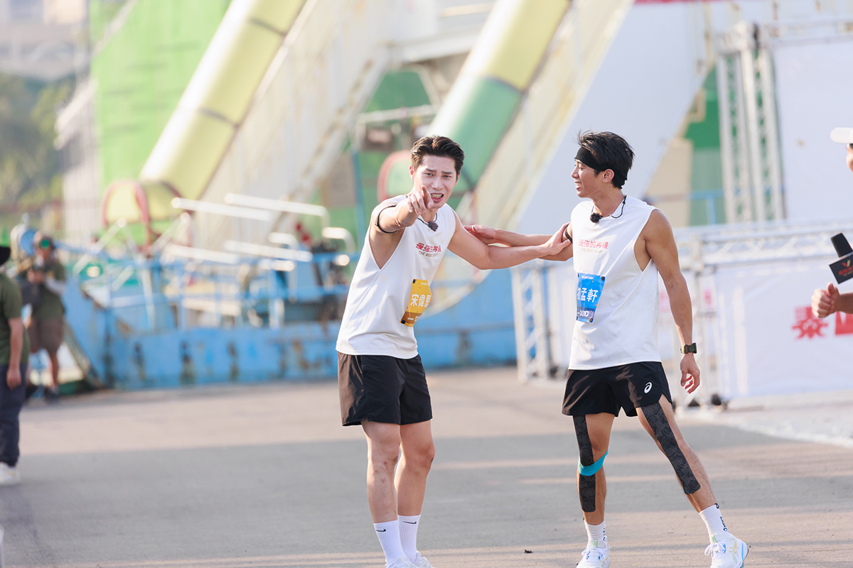 左起新生代男星宋偉恩、初孟軒。（圖：好看娛樂）