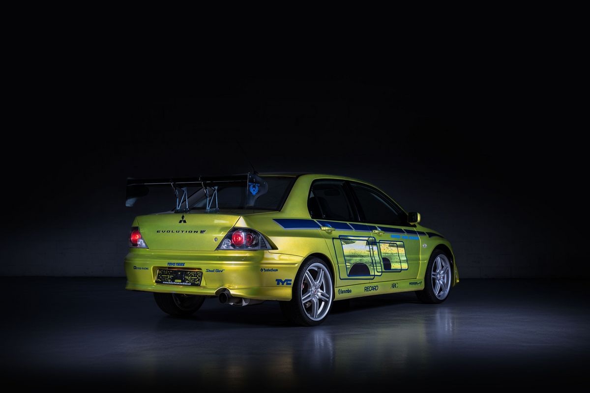 電影《玩命關頭2》的Mitsubishi Lancer Evolution VII於Bonhams拍賣以341,800美元金額成交。