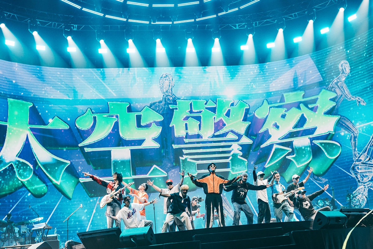 【車勢星聞】影音／宇宙人演唱會打造「α」未來舞台嗨翻台北小巨蛋。（圖：相信音樂提供）