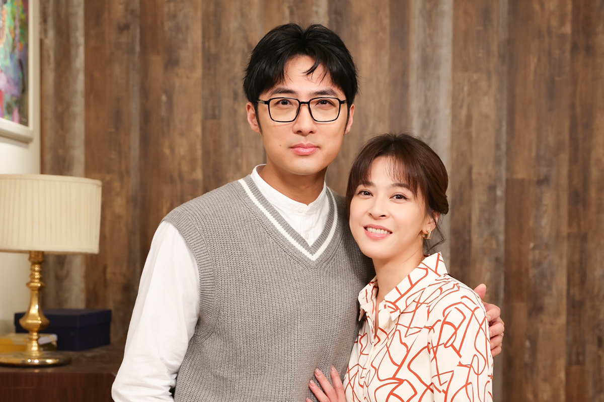 【車勢星聞】《豆腐媽媽》蘇晏霈、李運慶共組家庭開心飆戲。（圖：民視提供） 