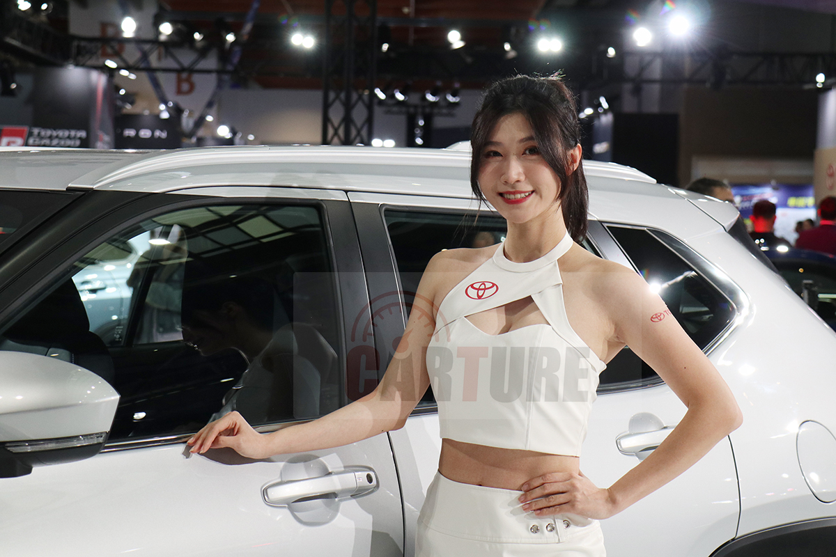 【台北車展】圖集／2026台北新車大展美女車模Show Girl特輯。（圖：車勢星聞）