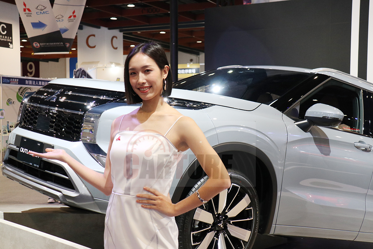 【台北車展】圖集／2026台北新車大展美女車模Show Girl特輯。（圖：車勢星聞）