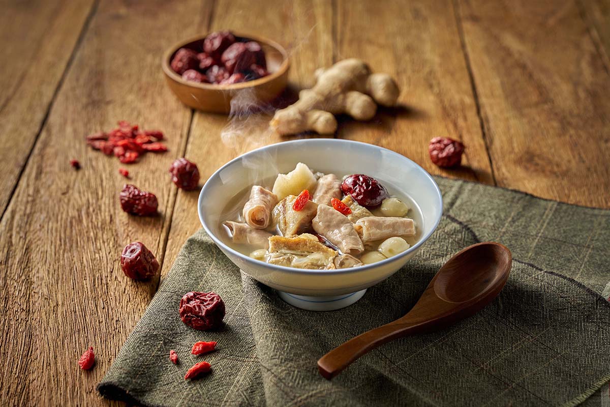 台北福華推出人氣鍋物、養生藥膳、頂級海鮮 67 道美饌通通吃到飽。（示意圖：品牌提供）