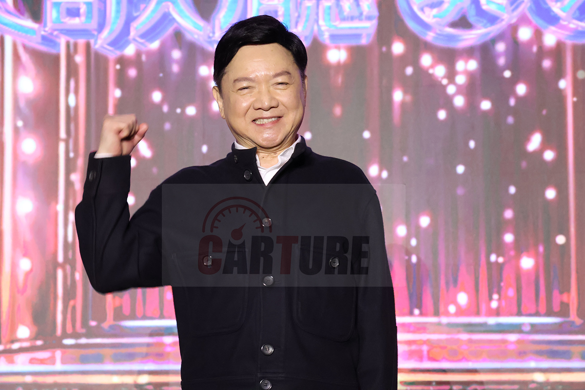 【車勢星聞】影音／《真愛秀．藍寶石大歌廳》邀葉啟田擔任演唱嘉賓。（圖：車勢星聞）