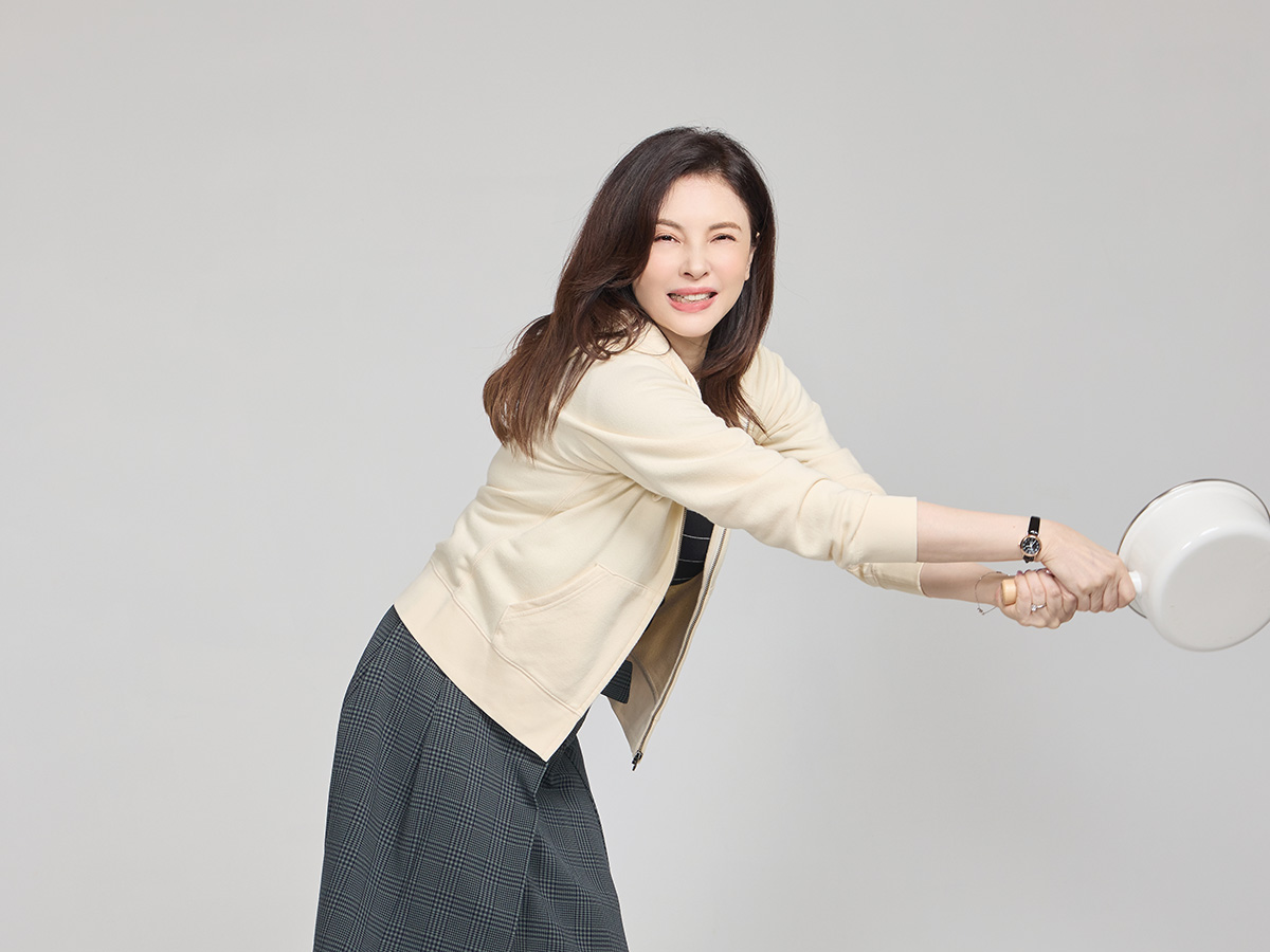 【車勢星聞】何如芸表示自己光看到這部舞台劇劇本就因看見婚內失戀過的自己而崩潰大哭。（圖\艾彼新創股份有限公司提供）