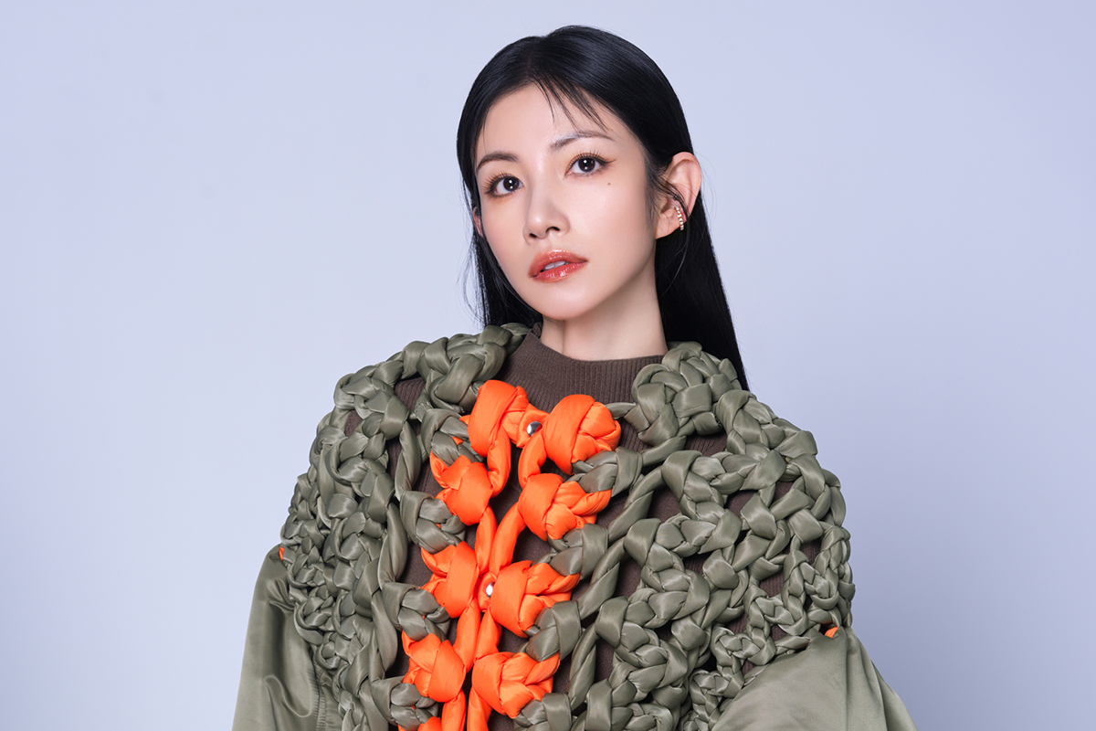 【車勢星聞】從電子花車唱到秀場，李千娜加入「鑽石舞台之夜」開唱。（圖：說實話娛樂提供） 