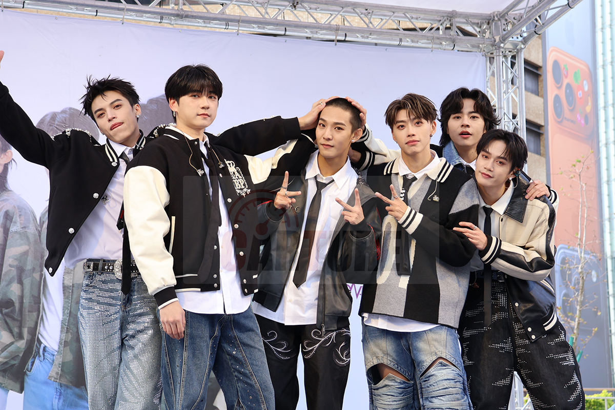 【車勢星聞】影音／Ozone入伍前最後合體，簽唱會現場讓粉絲剃頭。（圖：車勢星聞）