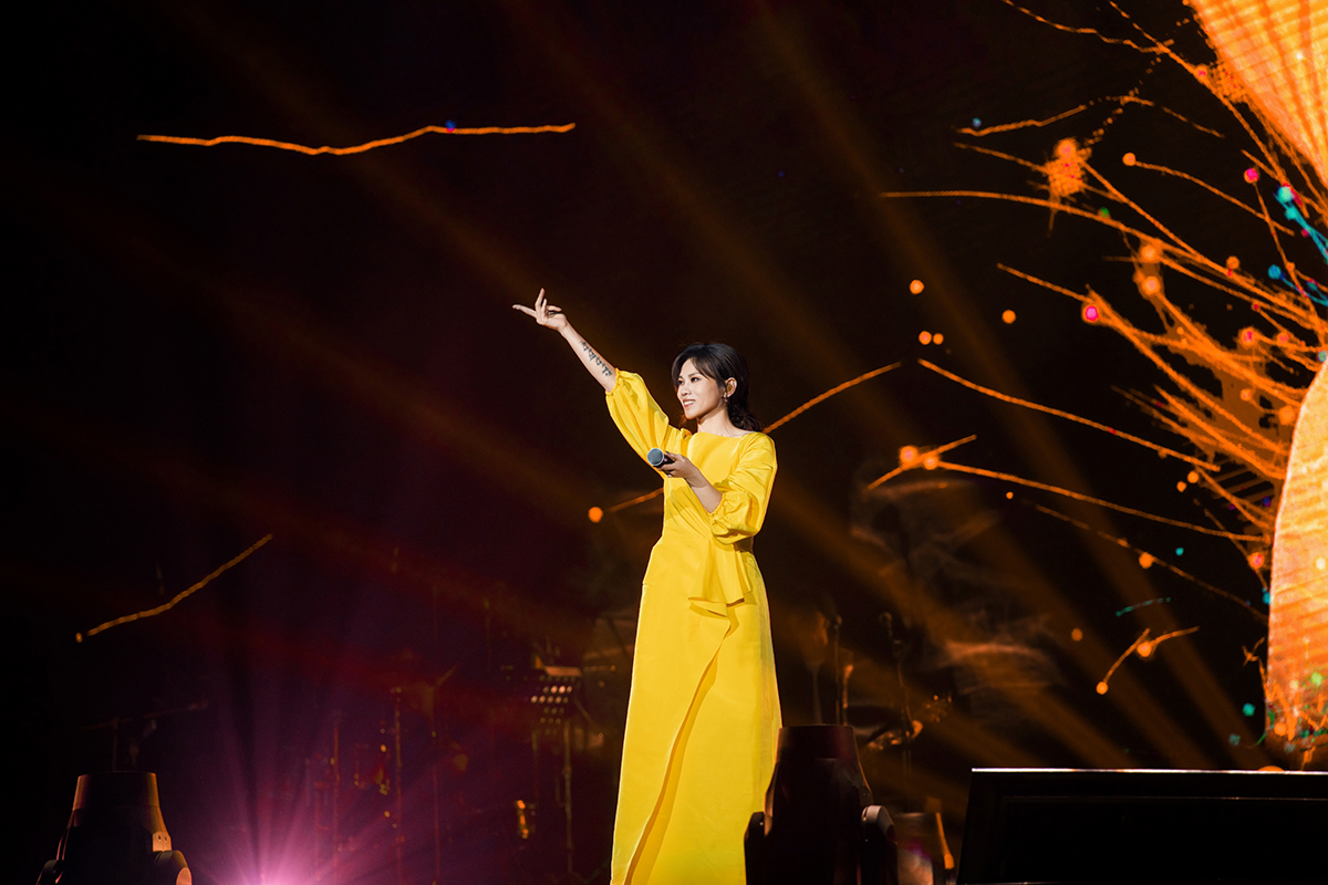 【車勢星聞】蔡健雅生日當天推出首部影音作品，為歌迷送上精緻大禮 。（圖：躍耳娛樂提供） 