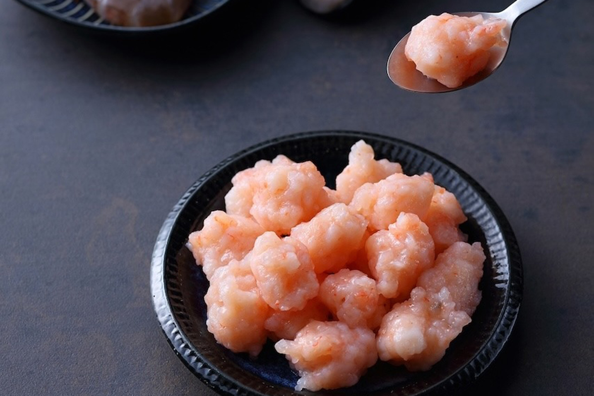 刁民酸菜魚澎湃年節禮盒加料手工豬肉丸、完美蝦滑、雪花牛，限量2,000盒。（示意圖：品牌提供）