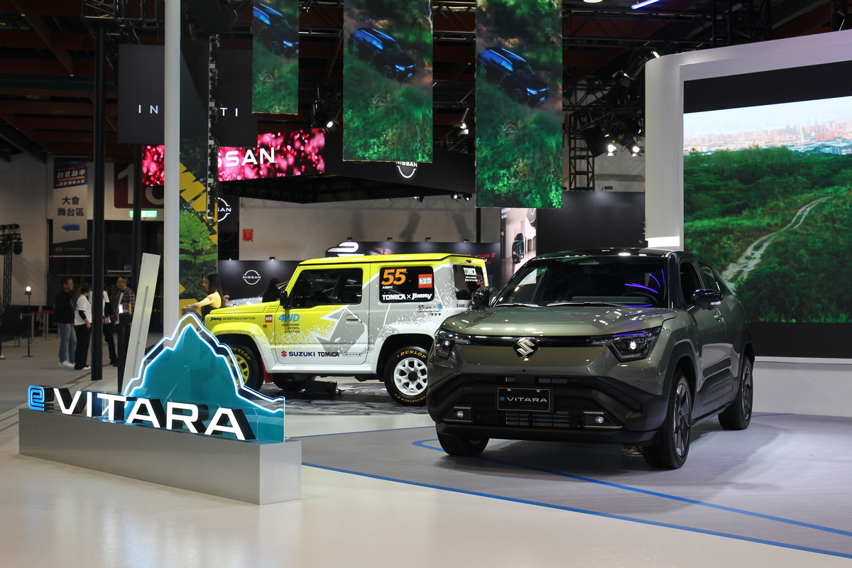 Suzuki也在車展推出眾所矚目的全新純電動SUV─ e Vitara。