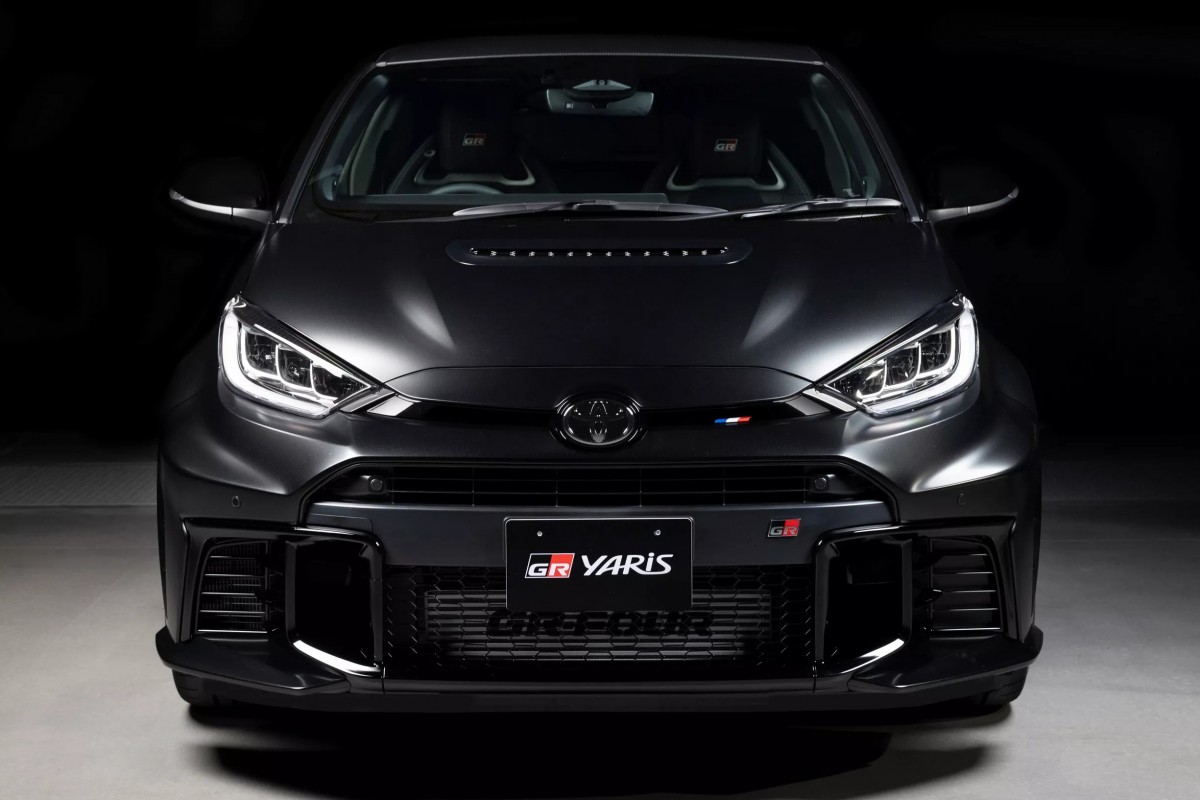 車輛不僅僅是加了彩貼的紀念版，更是一部深度導入Ogier個人駕馭偏好的「賽道縮影」。