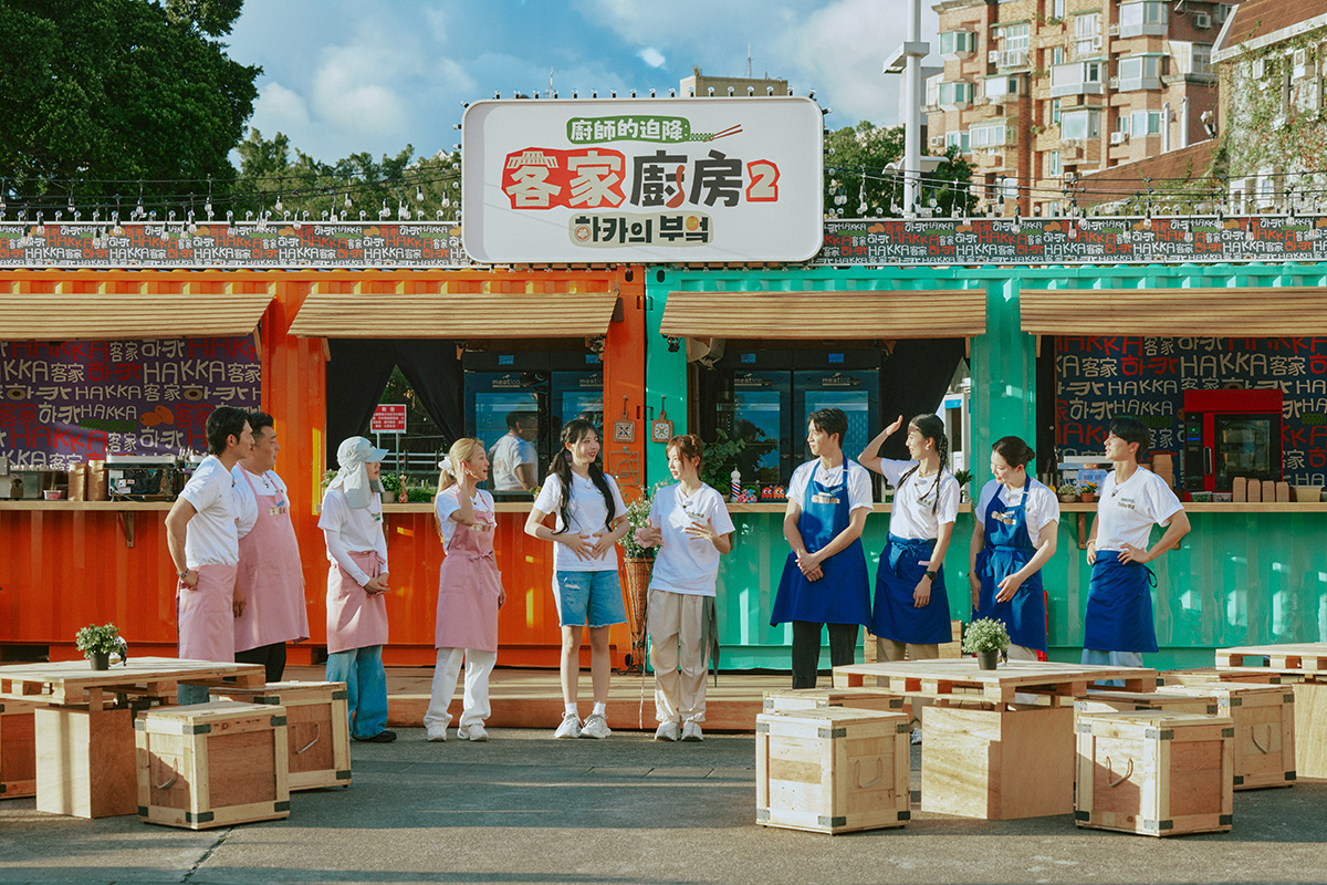 【車勢星聞】廚房兩隊人馬迎接最後營業日。(圖/客家電視台提供)