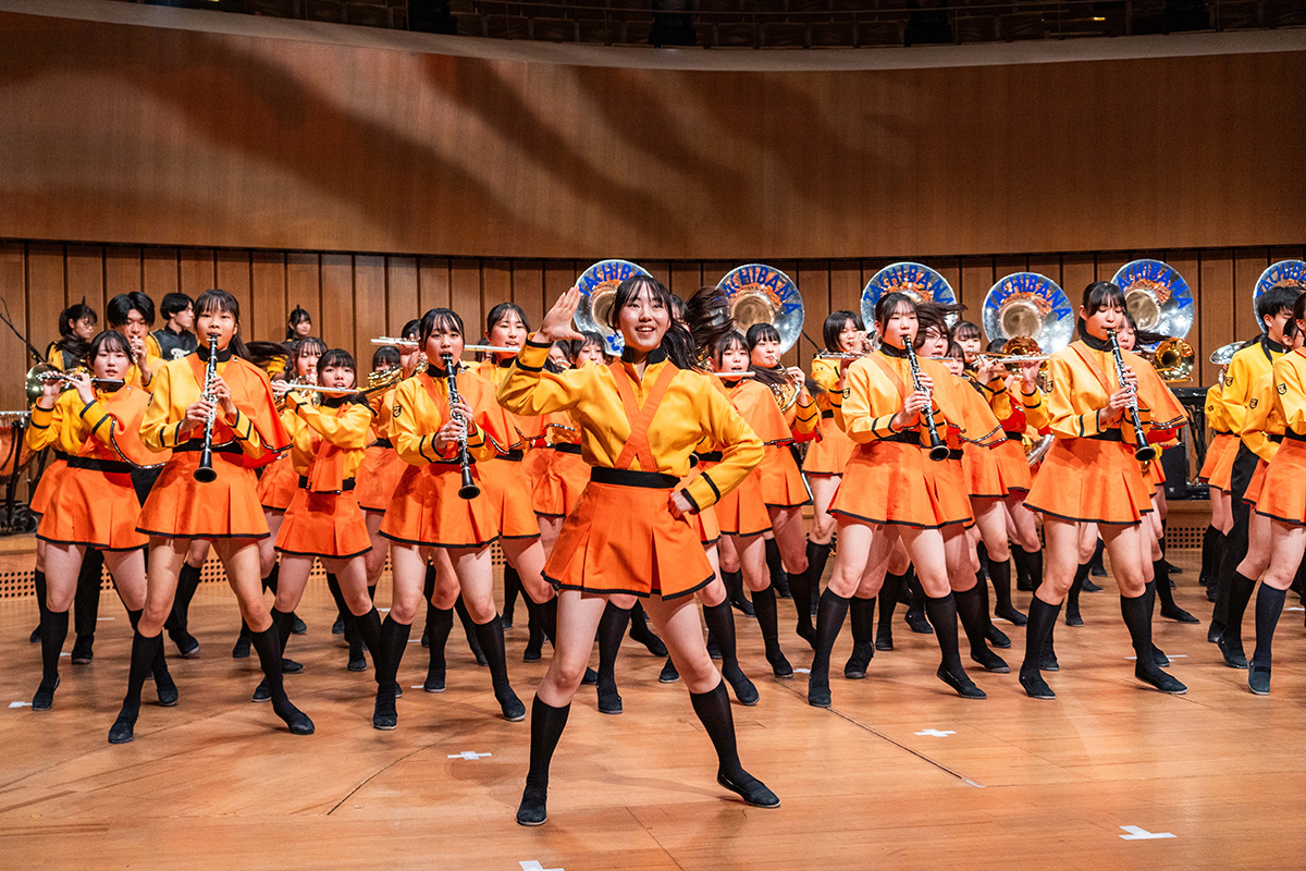 【車勢星聞】去年底與「翡翠騎士」在台灣各地掀起行進管樂旋風的「橘色惡魔」，今年再度回到《WE ARE》舞台。(圖片/文總提供)