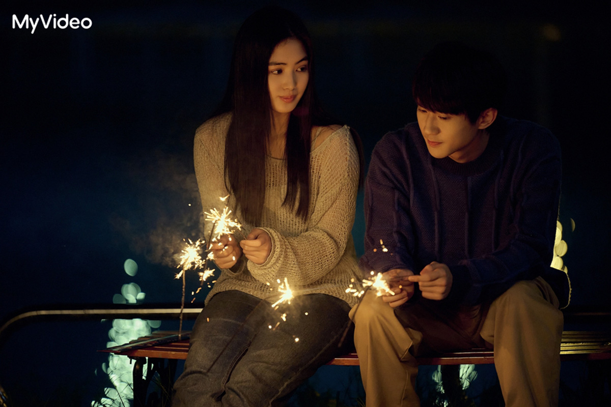 【車勢星聞】《那些你不知道的我》雷嘉汭（左）合作金鐘新人姜典（右）直呼好玩：有微妙張力。（圖：台灣大哥大MyVideo提供）