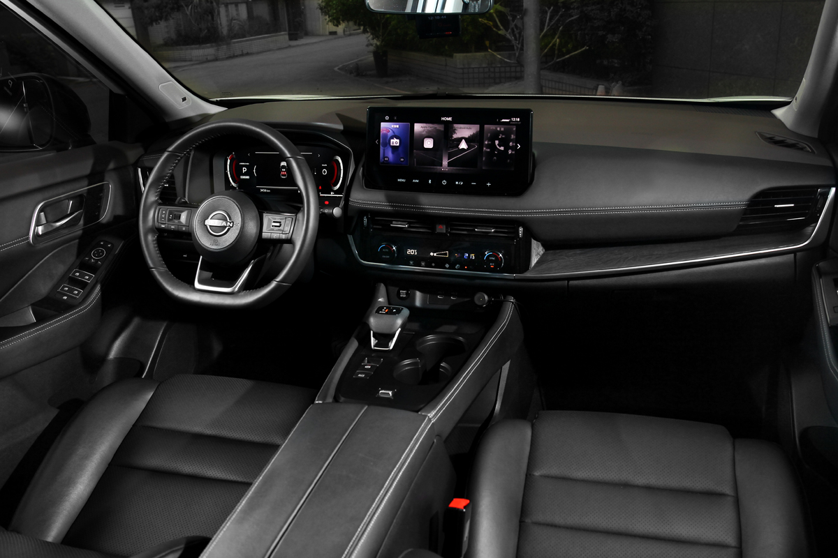 X-Trail於座艙質感面向上值得記上一筆，寬闊的視覺空間感也讓駕乘氛圍更顯餘裕。