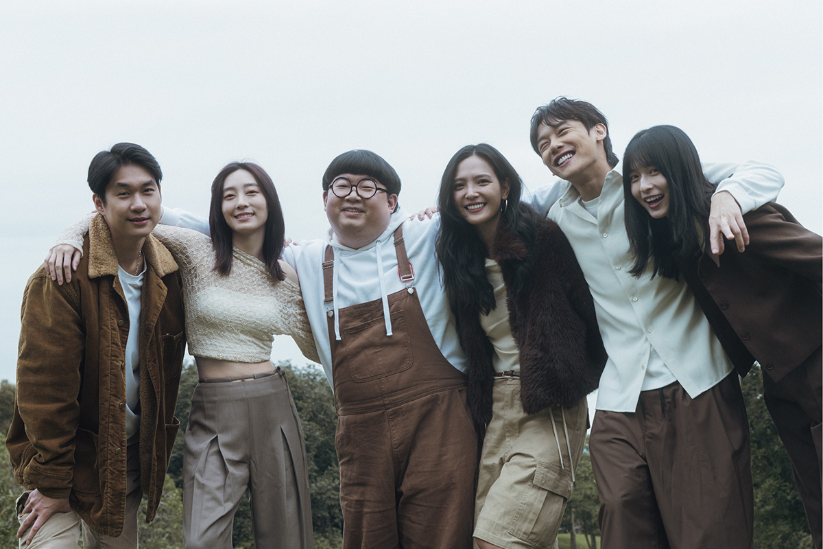 【車勢星聞】「好事娛樂」特別策劃年度新企劃，帶領旗下藝人集結在森林秘境裡拍攝全新形象照。（圖：好事娛樂提供） 