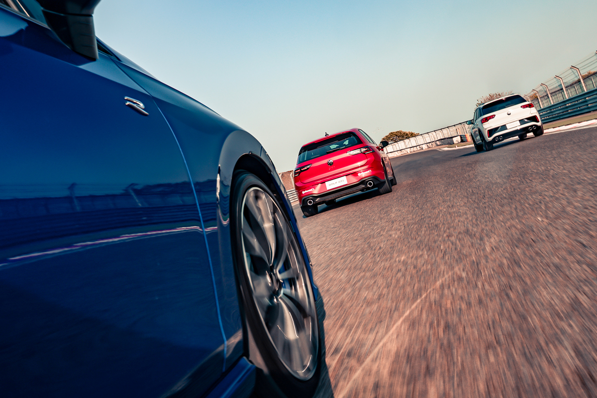 賽道體驗一樣分成Golf GTI與Golf R，不同先前關卡都是Golf R，賽道試駕抽到Golf GTI。