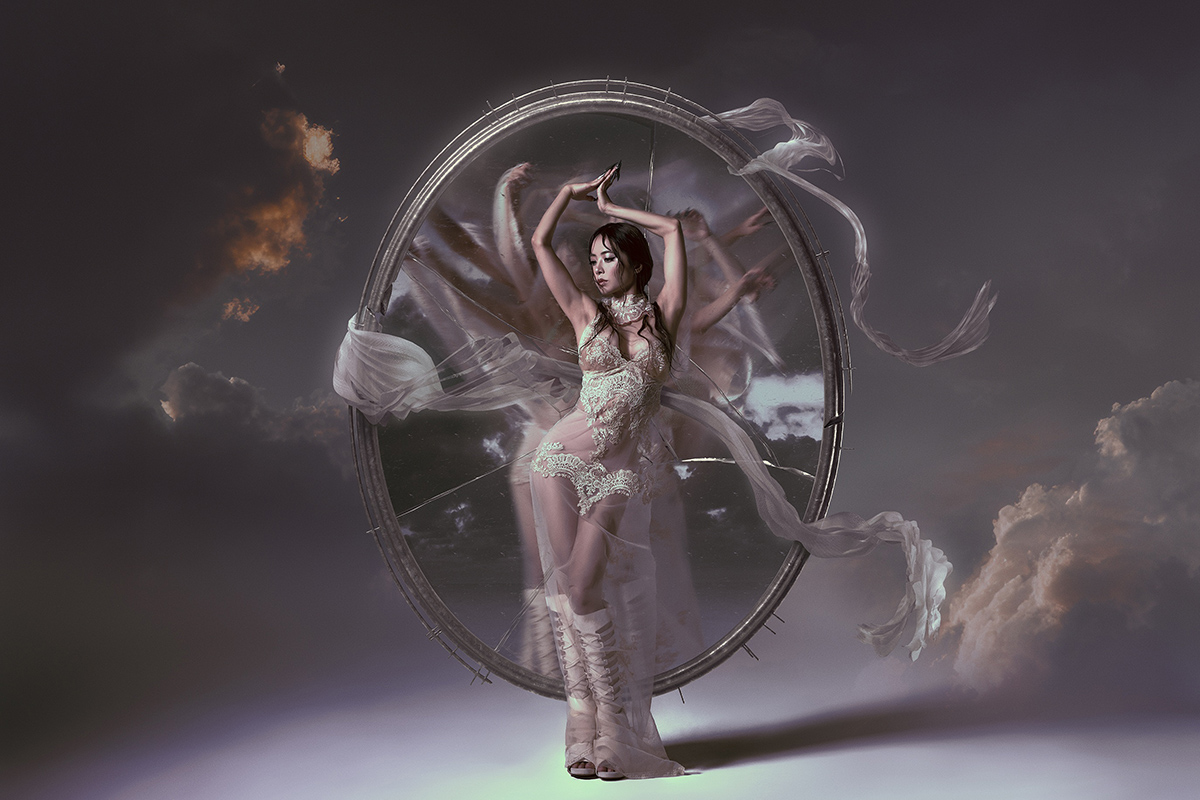 【車勢星聞】適逢今年 JOLIN 出道 27 週年之際，這張『愉悅流動版』（液態膠）的問世更顯意義非凡。(照片提供：凌時差 / 華納音樂)