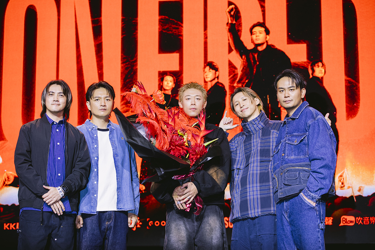 【車勢星聞】滅火器即將登上台北小巨蛋圓夢開唱，玖壹壹成員健志也現身記者會獻上祝福。（圖：火氣音樂提供） 