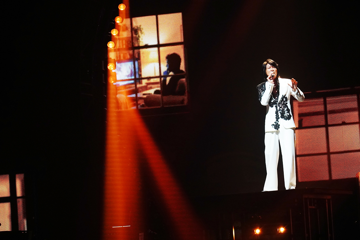 【車勢星聞】影音／游鴻明登北流開唱。（圖：車勢星聞）