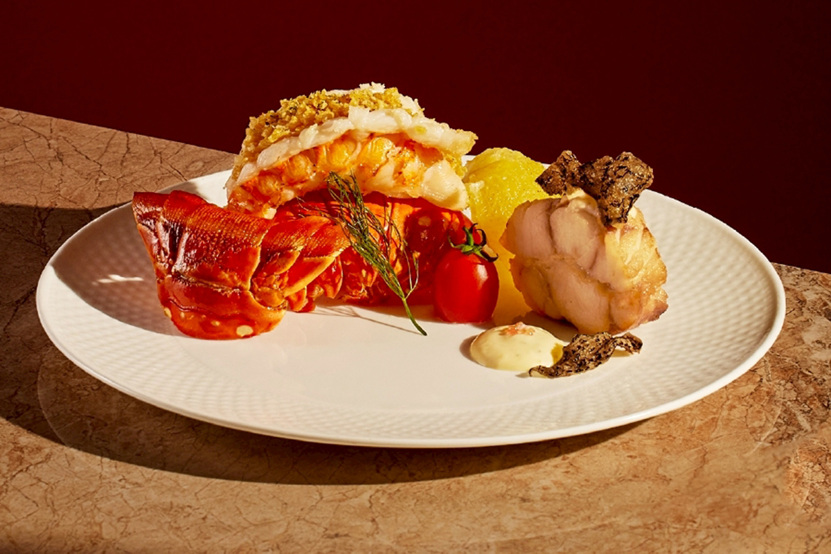 姓名有「真」、「淑」、「美」、「麗」任一同音字，龍蝦、龍虎班免費吃。（示意圖：品牌提供）