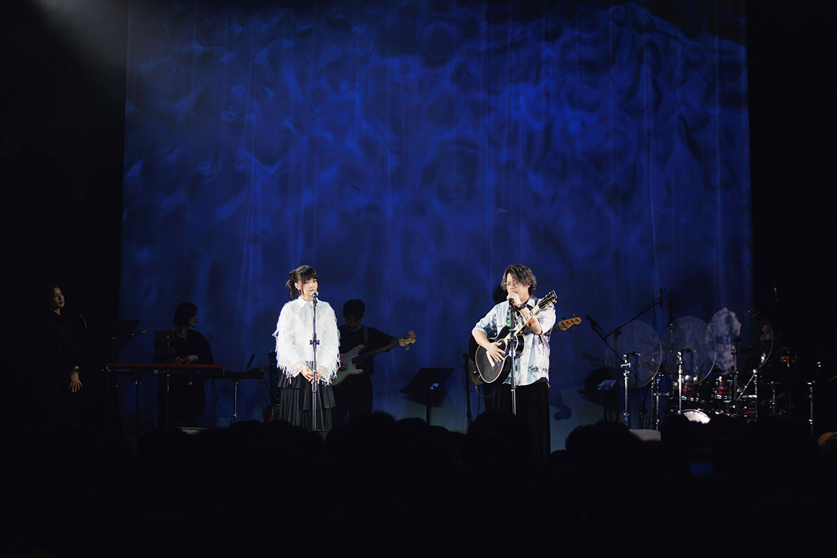 【車勢星聞】VH《邁行》年度專場開唱，吉他手易祺宣告將轉幕後創作。（圖：知間文化提供） 