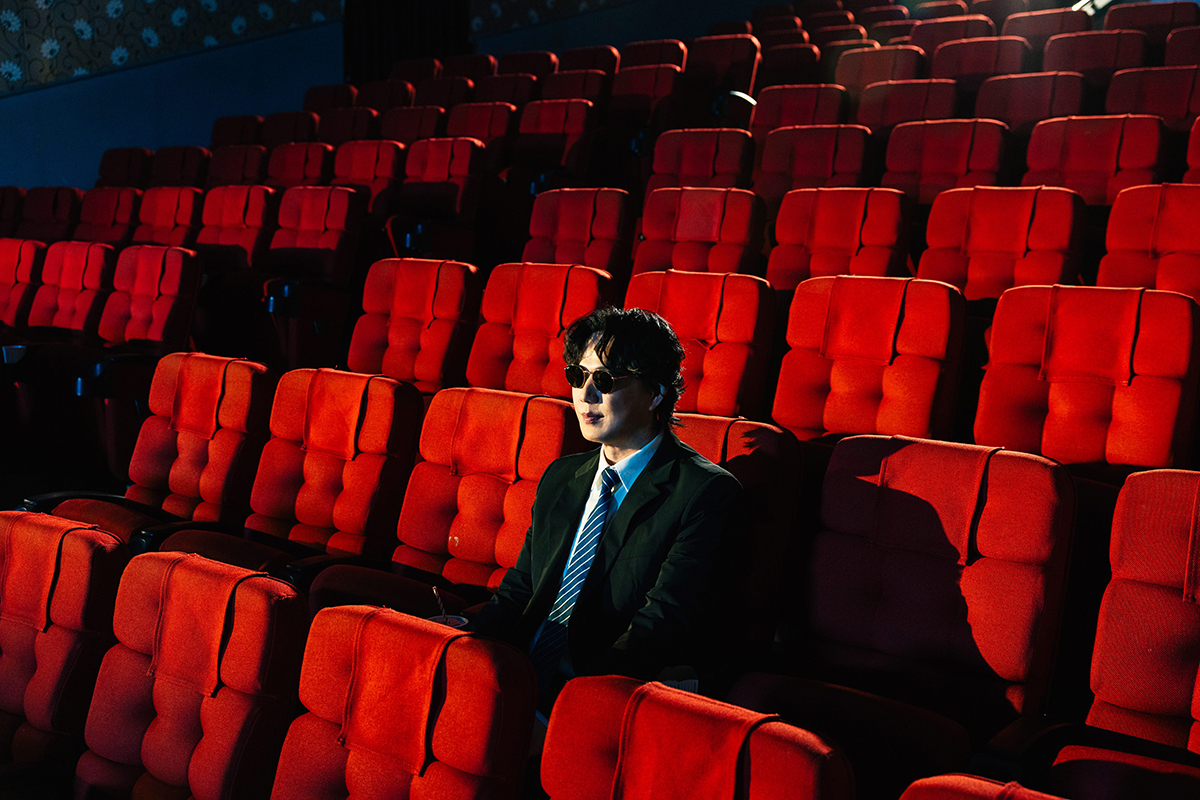 【車勢星聞】蕭煌奇〈做陣來去看電影〉唱出台語片70載人情味。（圖：華納音樂提供） 