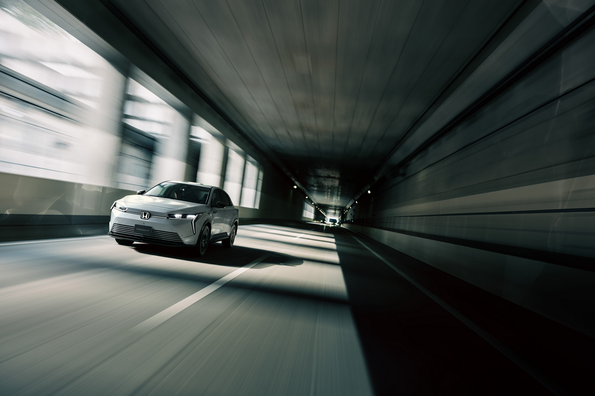 Insight具有204hp/31.6kgm最大輸出，配置68.8kWh電池，WLTC測試下有535公里。