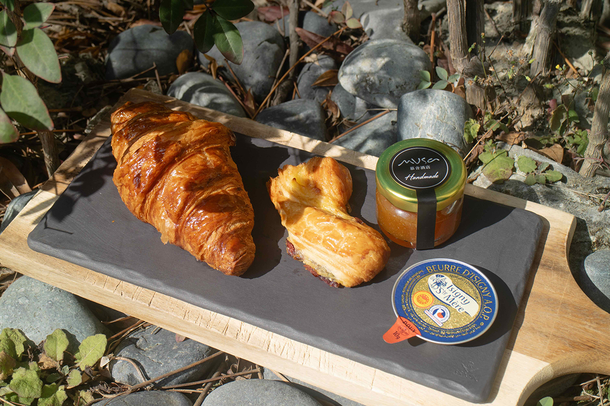 慕舍酒店「綠洲 Oasis」出全新午茶系列，在綠地庭院中感受簡單的快樂。（示意圖：品牌提供）