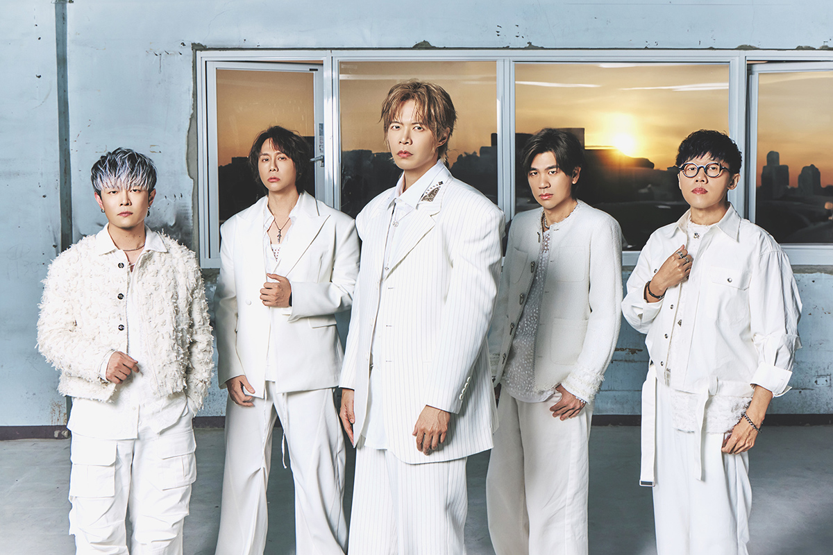 【車勢星聞】 阿電(左起)、霸天、阿璞、小橘、劉逼。(照片提供 : 索尼音樂)