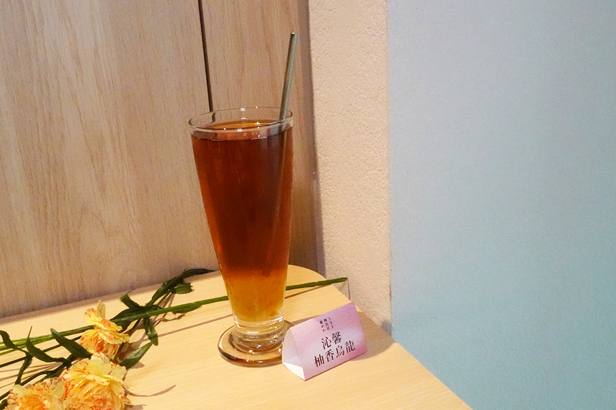 「沁馨柚香烏龍」，為媽媽消解暑氣與疲勞。