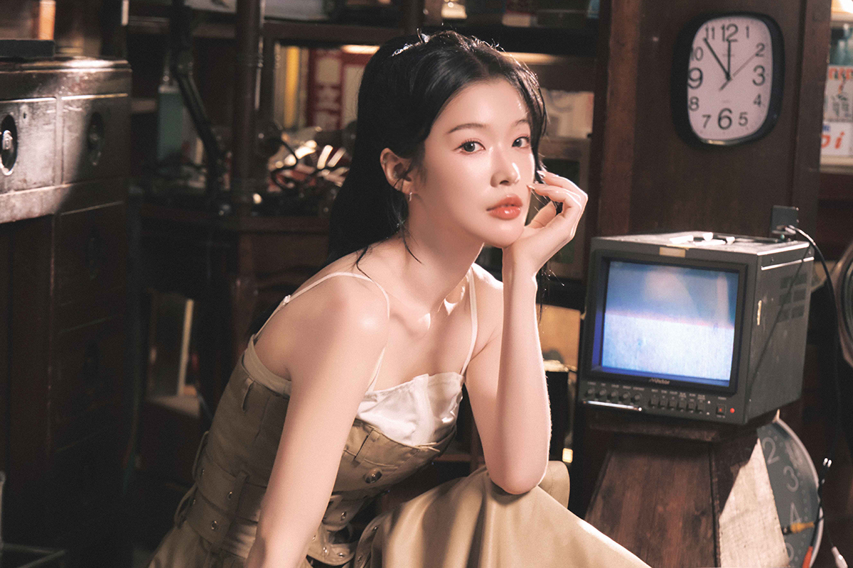 【車勢星聞】李瑩珠正式出道，推出單曲〈想念的時差〉。（圖：LEXX原質娛樂提供） 