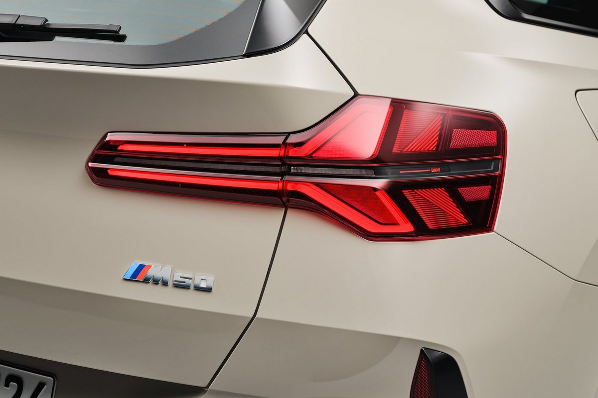 目前X3最強車型為X3 M50，近日商標註冊出現XB3，或許將會用來接替X3 M。