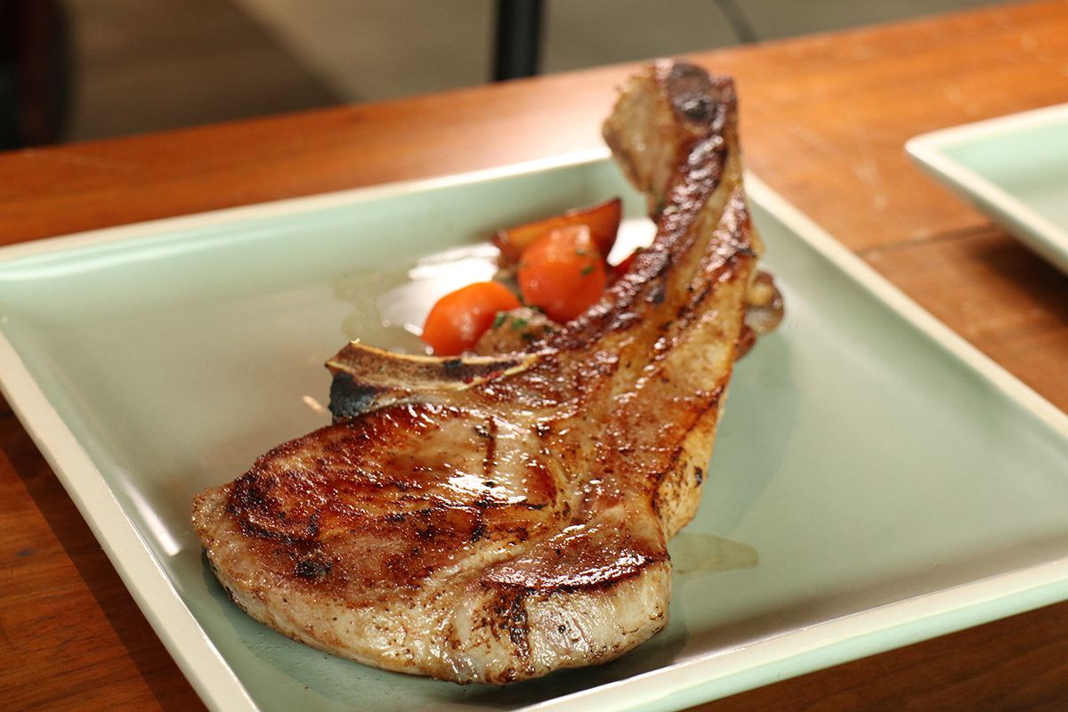 S&W Grill台灣帶骨豬排 15oz。（示意圖）