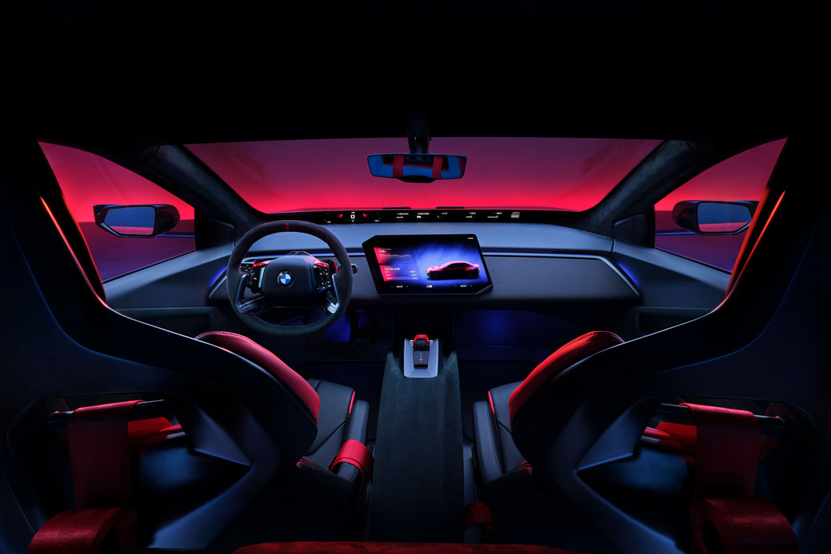M Concept Neue Klasse座艙呈現M車型該有的風格。