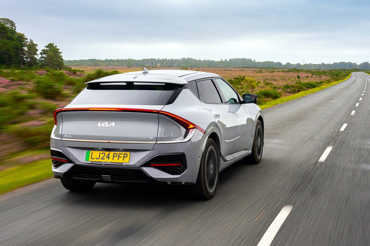 Kia Niro EV以97.25%壽命獲得第一名,EV6以95.95%排在第三名。