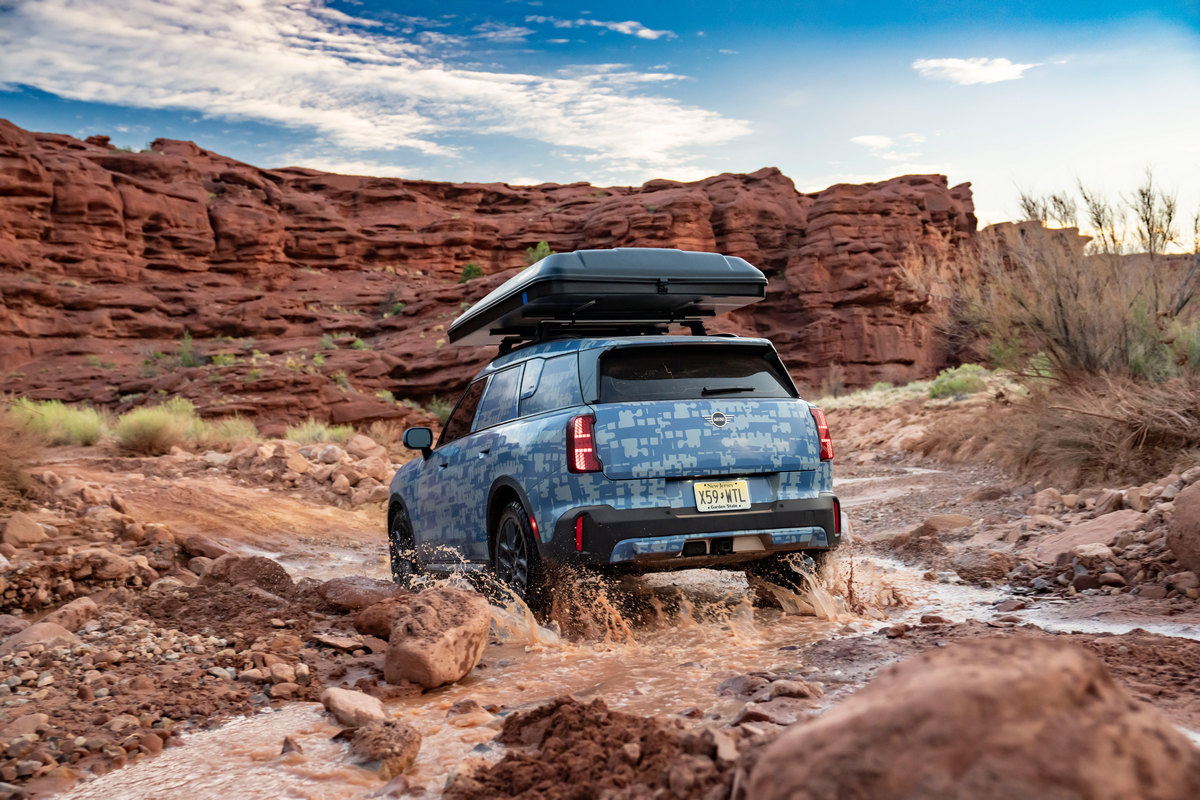 Mini釋出資訊預告經過特別設計的Mini Countryman Edition將於10月現身。